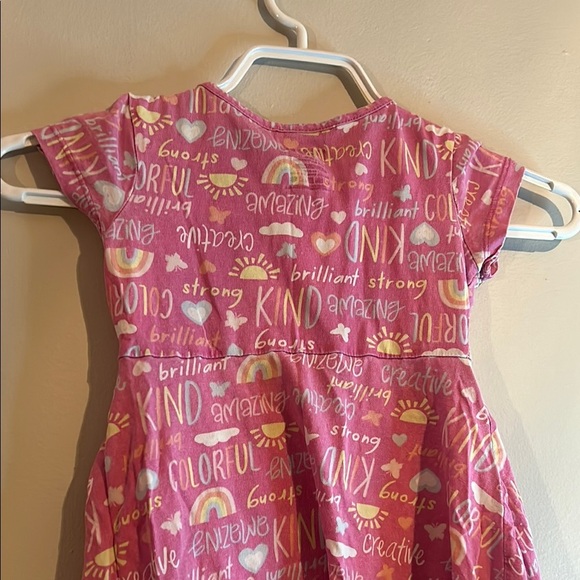 Pink and White Short Sleeve Tee with Floral Details - Picture 5 of 5